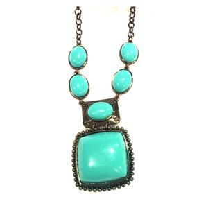 ❤️free with purchase! Turquoise costume necklace